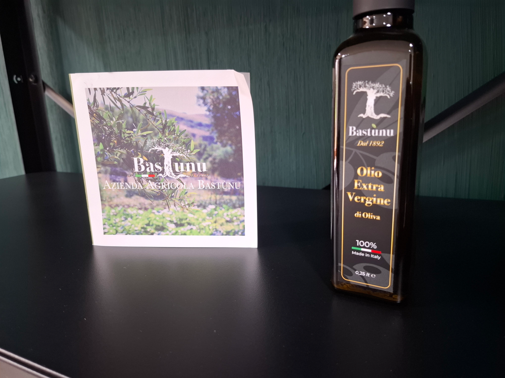 Olivenöl Extra Vergine vom Bauernhof Bastunu
