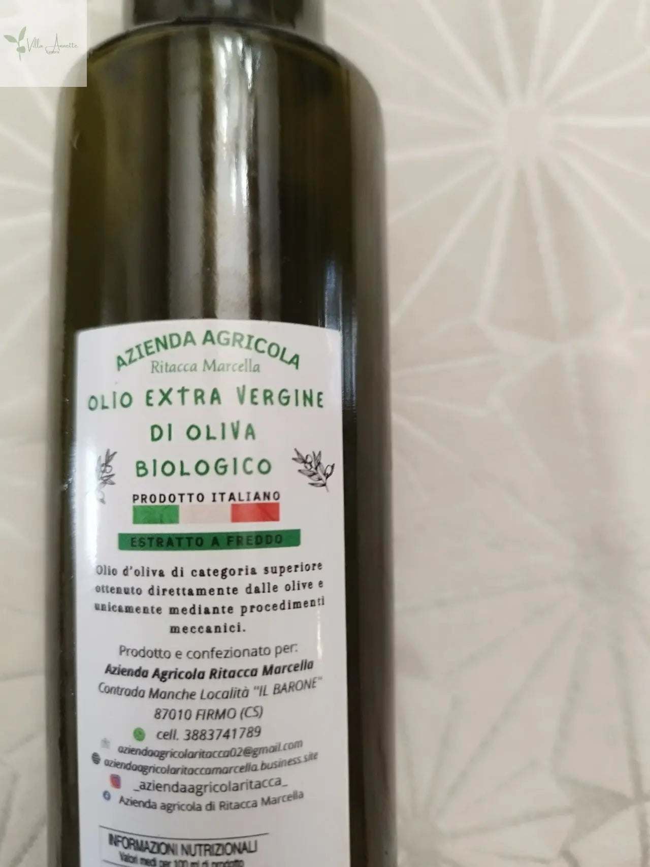 Bio Olivenöl Extra Vergine di Ritacca Flasche aus Kalabrien, kaltgepresst und bio-zertifiziert.